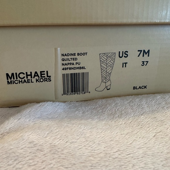 SOLD‼️Michael Kors Nadine Boot Quilted Nappa PU Size:7 Black - Picture 13 of 15